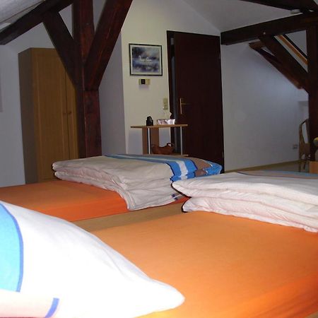 Ferienwohnung Am Dorfplatz Wittenberg Habitación foto