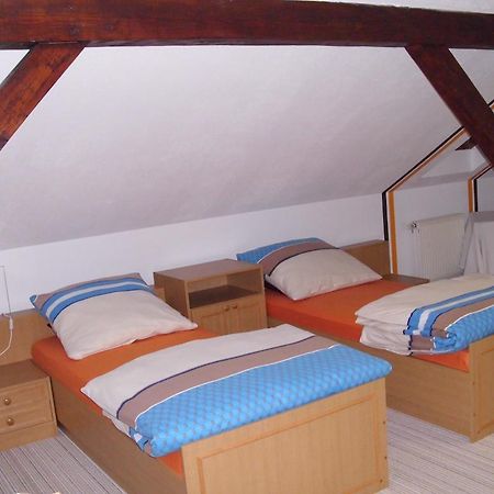 Ferienwohnung Am Dorfplatz Wittenberg Habitación foto