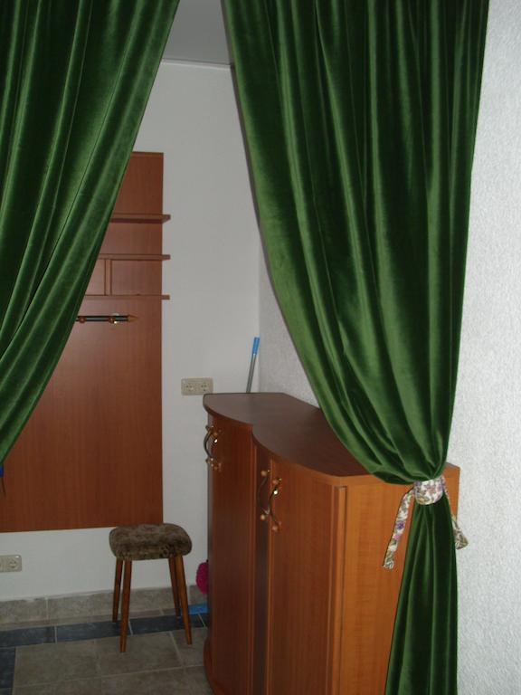 Ferienwohnung Am Dorfplatz Wittenberg Habitación foto